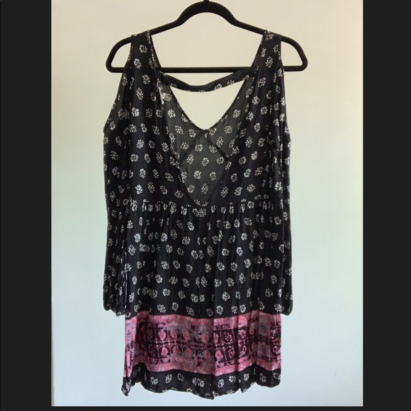 Cold Shoulder Open Back Dress - Picture 2 of 2